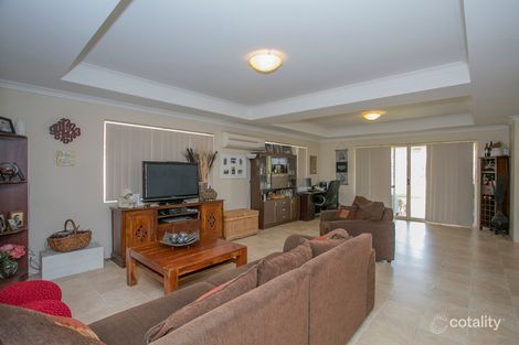 Property photo of 5 Saligna Bend Wattle Grove WA 6107