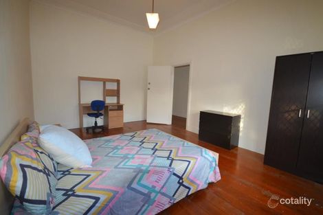 4 Dora St, Mayfield, NSW 2304