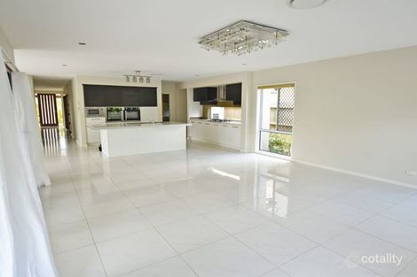 6 Cowen Tce, North Lakes, QLD 4509