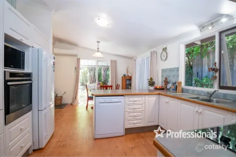 Property photo of 4 View Street Warburton VIC 3799