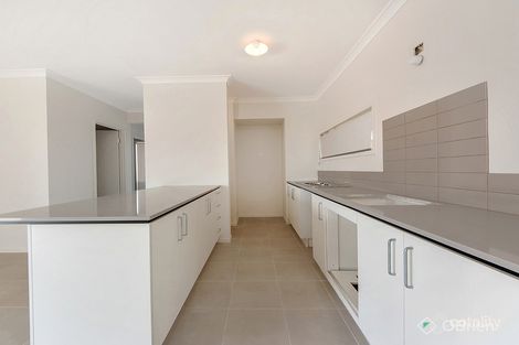 Property photo of 3 Twain Way Fraser Rise VIC 3336
