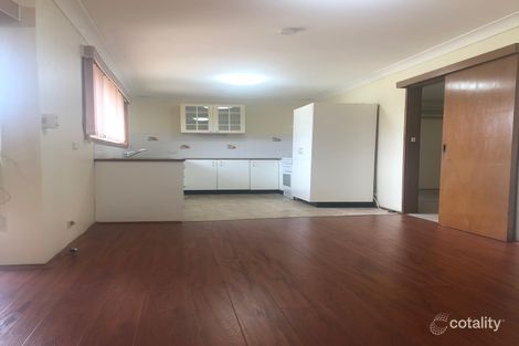 Property photo of 6 Spinebill Place Ingleburn NSW 2565