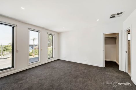 Property photo of 61 Victory Boulevard Ashburton VIC 3147