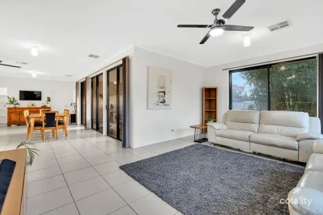 Property photo of 5 Jamieson Grove Reid SA 5118