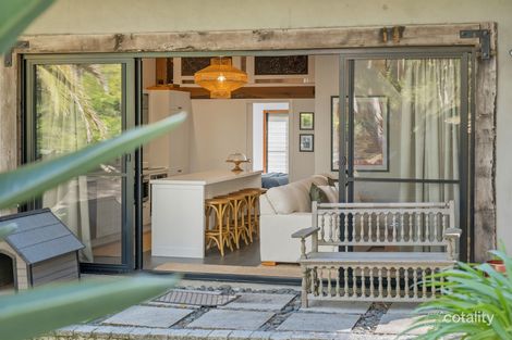 28 Kinchela St, Crescent Head, NSW 2440