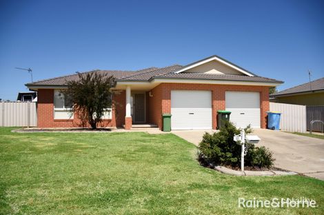 Property photo of 57 Paldi Crescent Glenfield Park NSW 2650