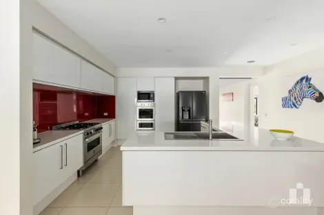 Property photo of 40 Cathedral Rise Doreen VIC 3754