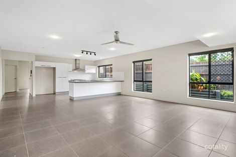 Property photo of 11 Krystelle Close Oxley QLD 4075