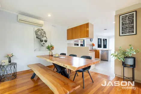 Property photo of 23 Christopher Crescent Tullamarine VIC 3043