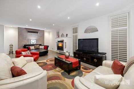 Property photo of 9 Raven Lane Maribyrnong VIC 3032