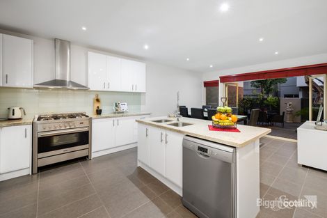 Property photo of 9 Raven Lane Maribyrnong VIC 3032