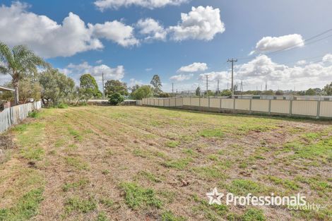 Property photo of 681 Woomera Avenue Red Cliffs VIC 3496