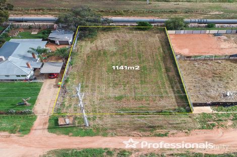 Property photo of 681 Woomera Avenue Red Cliffs VIC 3496