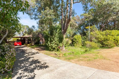 25 Coral Rd, Kalamunda, WA 6076