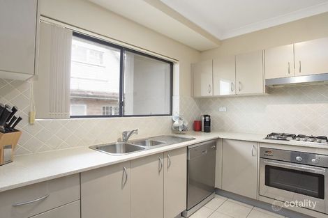 Property photo of 26/11 Sturdee Parade Dee Why NSW 2099