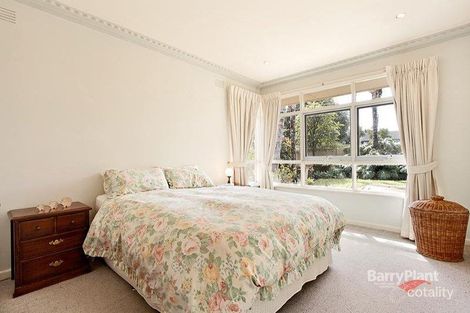 Property photo of 1/34 Westwood Drive Bulleen VIC 3105