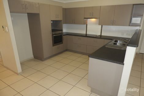 Property photo of 27 Afton Way Mount Louisa QLD 4814