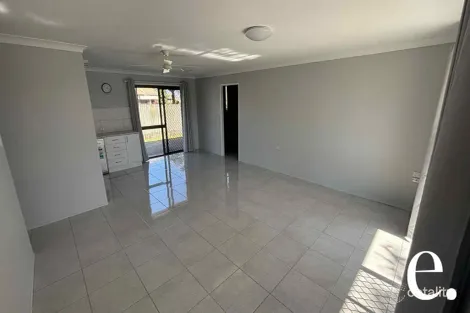 Property photo of 17 Sunset Drive Thabeban QLD 4670
