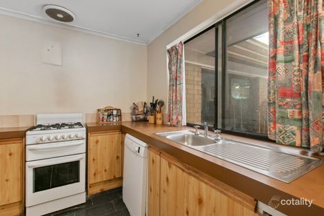 Property photo of 76 Glenhelen Road Morphett Vale SA 5162