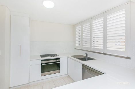 Property photo of 3/32 Duke Street Kangaroo Point QLD 4169