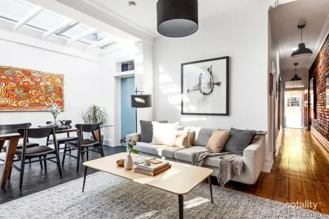 Property photo of 11 Trenerry Crescent Abbotsford VIC 3067