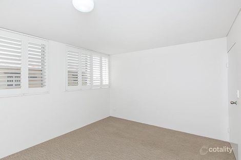 Property photo of 3/32 Duke Street Kangaroo Point QLD 4169