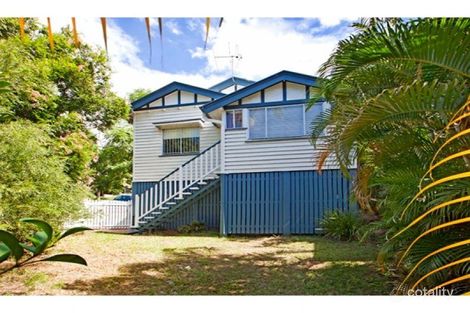 Property photo of 7 Gower Street Holland Park West QLD 4121