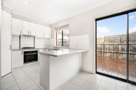Property photo of 8/25 King Street Pakenham VIC 3810