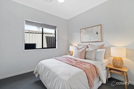 Property photo of 5A Kariba Close Macquarie Hills NSW 2285
