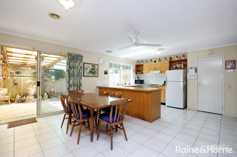 Property photo of 3 Claridge Avenue Roxburgh Park VIC 3064