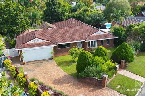 Property photo of 2 McKellar Court Mount Ommaney QLD 4074