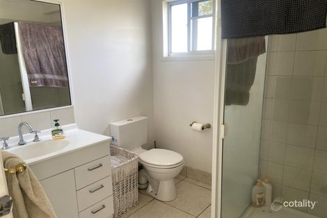 Property photo of 4 Booneene Court Nanango QLD 4615