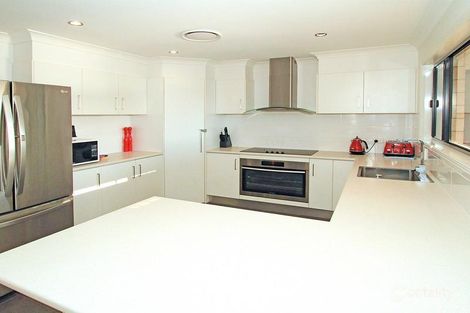 Property photo of 6 Hume Court Gracemere QLD 4702