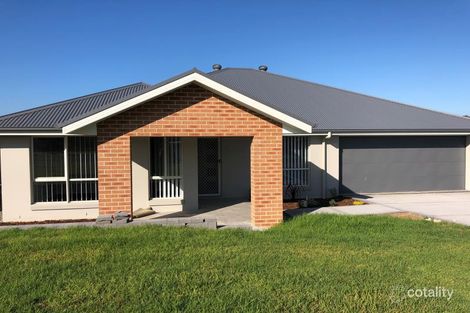 Property photo of 8 Moylan Vista North Rothbury NSW 2335