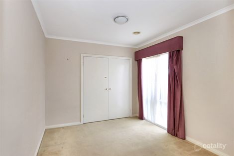 Property photo of 12 Thomas Carr Drive Tarneit VIC 3029