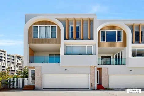 5/9-11 Nelson Ave, Hope Island, QLD 4212