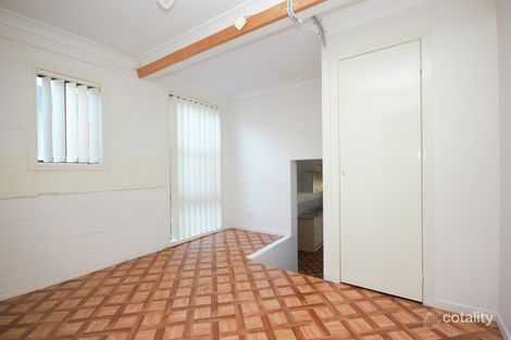 Property photo of 19 Nerang-Broadbeach Road Nerang QLD 4211
