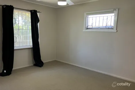 Property photo of 8 Macbeth Street Kingston QLD 4114