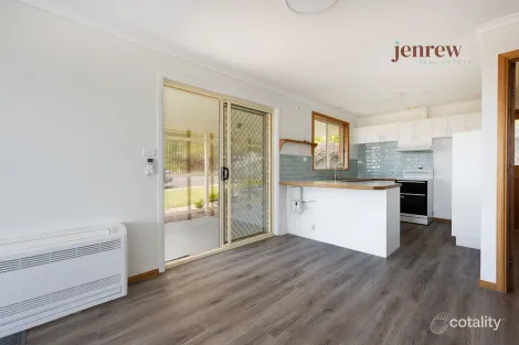 Property photo of 1/33 Lyons Street Somerset TAS 7322