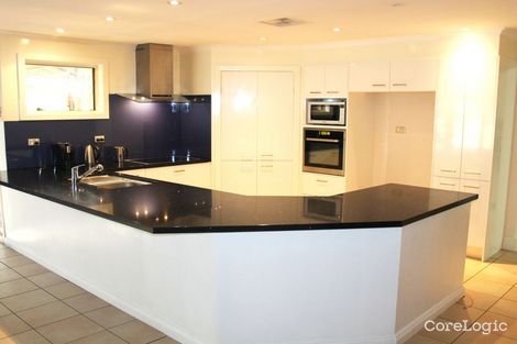 Property photo of 15 Minerva Crescent Beaumont Hills NSW 2155