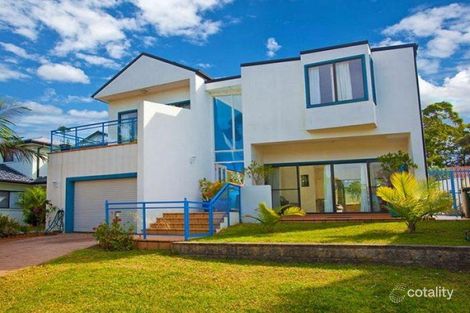 3 Parkwood Dr, Menai, NSW 2234