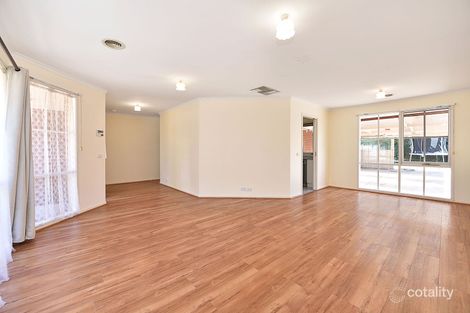 Property photo of 25 Xavier Court Sunbury VIC 3429