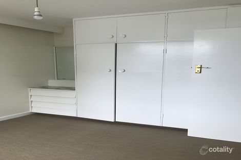 Property photo of 2/8 Woolton Place Sandy Bay TAS 7005