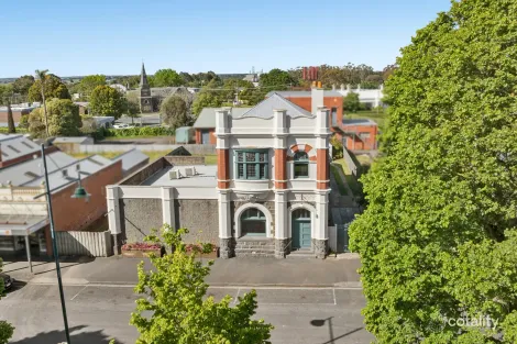 Property photo of 194 Manifold Street Camperdown VIC 3260