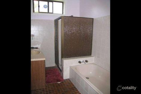 Property photo of 32 Waratah Street Mayfield NSW 2304