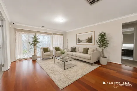 Property photo of 6 Caspian Chase Pakenham VIC 3810