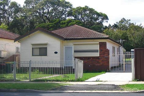 107 Hillcrest Ave, Greenacre, NSW 2190