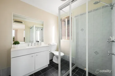 Property photo of 4 Edward Howe Place Narellan Vale NSW 2567