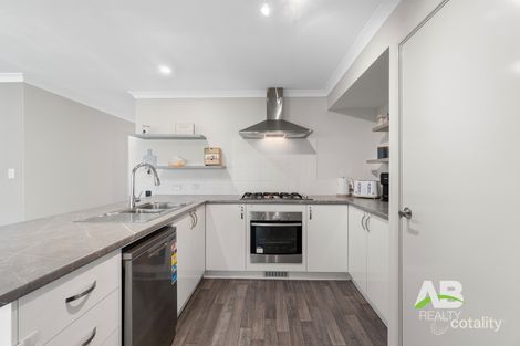 Property photo of 15 Limari Place Sinagra WA 6065