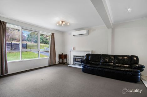 Property photo of 353 Hull Road Mooroolbark VIC 3138